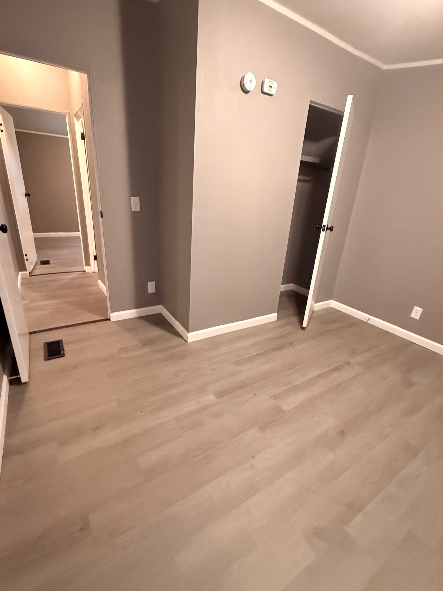3 bed/2 bath Single Family Home photo 9